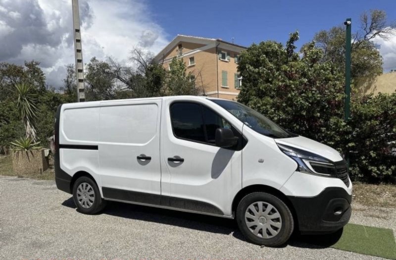 Fourgon Renault Trafic aménagé